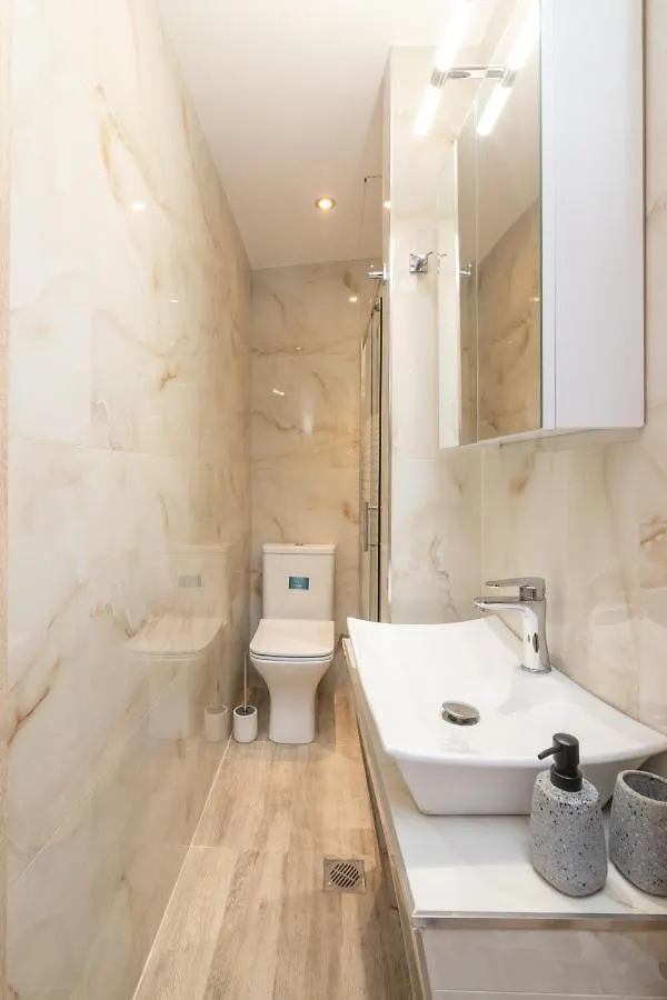 Ferienwohnung White Lux Heaven Saint Dimitrios Thessaloniki Apartment